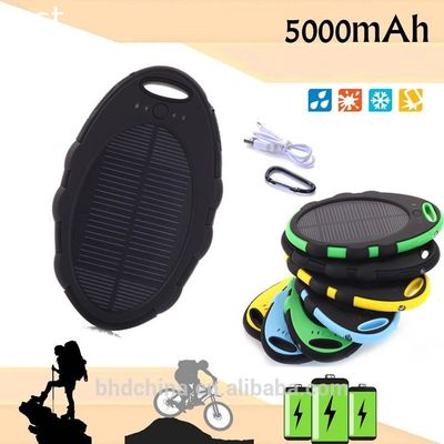 2018 New mobile phone solar charger 5000mah portable waterproof solar power bank