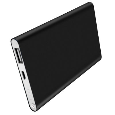 2018 New Arrival Customized weightless smallest 5000mah power bank with charging cable for iPhone Xs Max